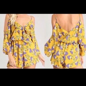 ❌❌sold❌❌Floral romper